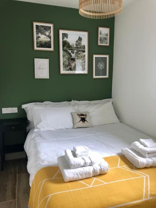 Linden Suite 고링 외부 사진